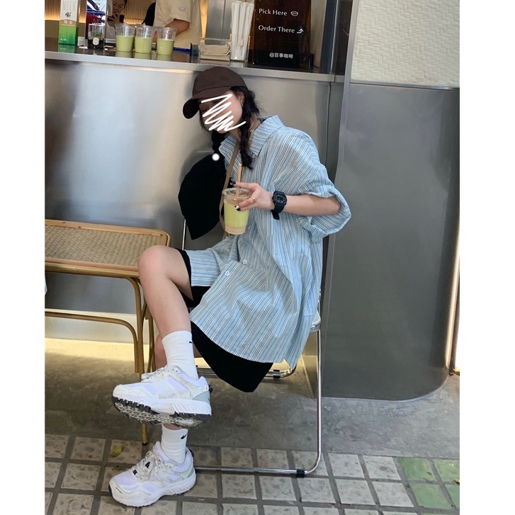 Áo Sơ Mi Nữ Ngắn Tay Kẻ Sọc Dáng Rộng Kiểu Hàn Quốc