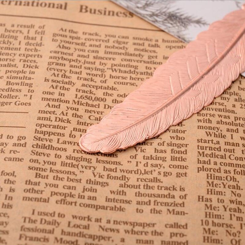 1 Thẻ Đánh Dấu Sách Hình Lông Vũ Bằng Kim Loại