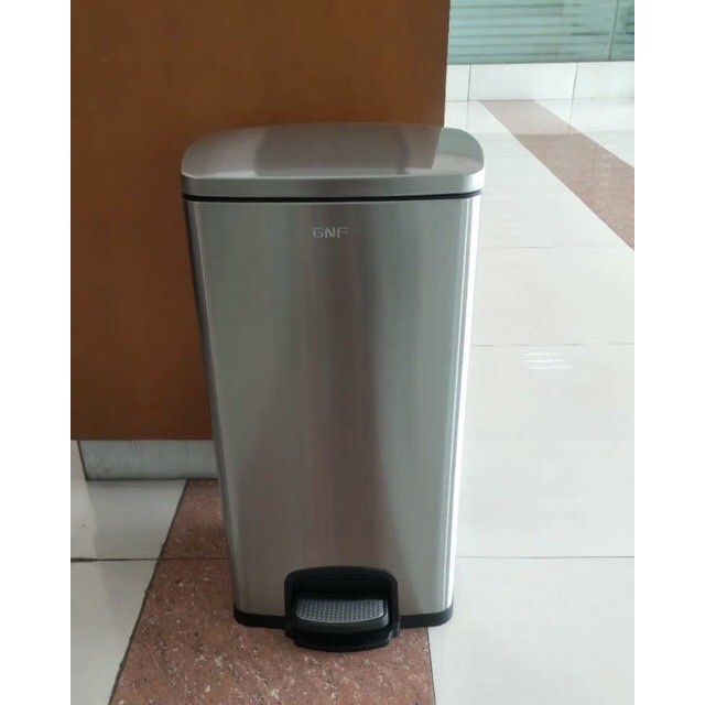 Thùng rác inox đạp chân dáng vuông nắp mở tự động các cỡ