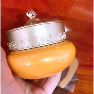 - kem tẩy trang