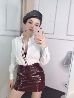 Áo sơ mi nữ viền đỏ (ảnh thật )
