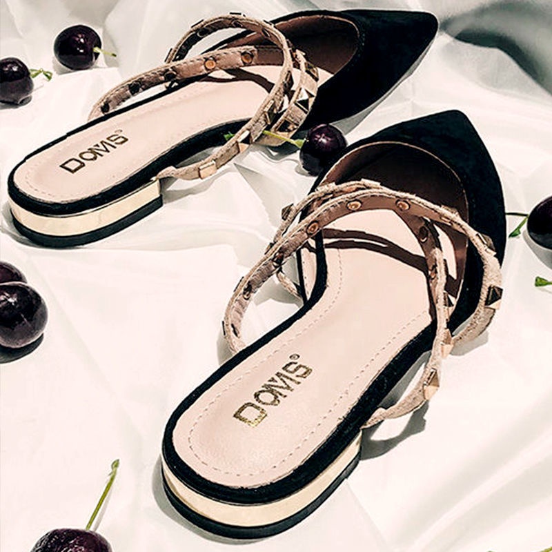 Dép Sandal Mũi Nhọn Đính Đinh Tán Thời Trang Xuân Hè Dành Cho Nữ 2022