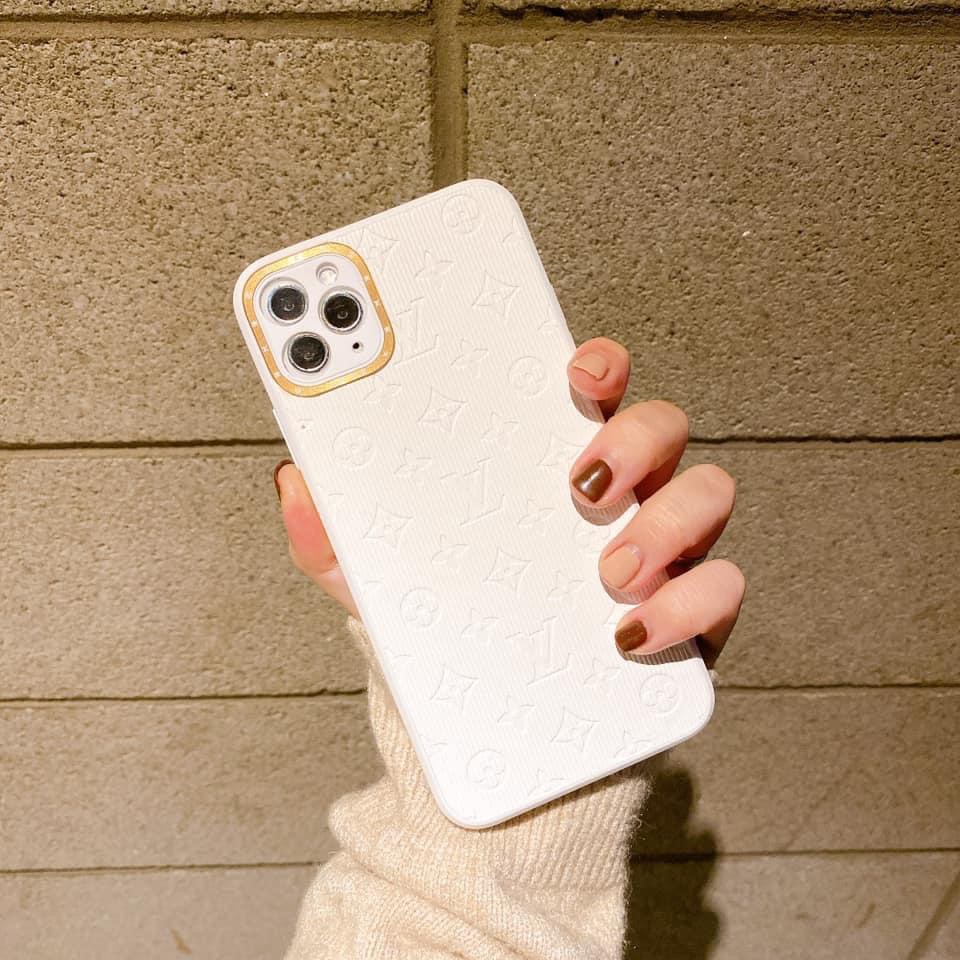 Ốp lưng iphone EO VÌ BẢO VỆ CAMERA MẠ VIỀN VÀNG TRƠN 7plus/8plus/x/xsmax/11/11pro/11prm/12prm/13prm/14prm,Anh GaCase