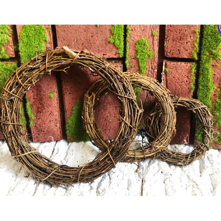 Vòng cỏ bện handmade