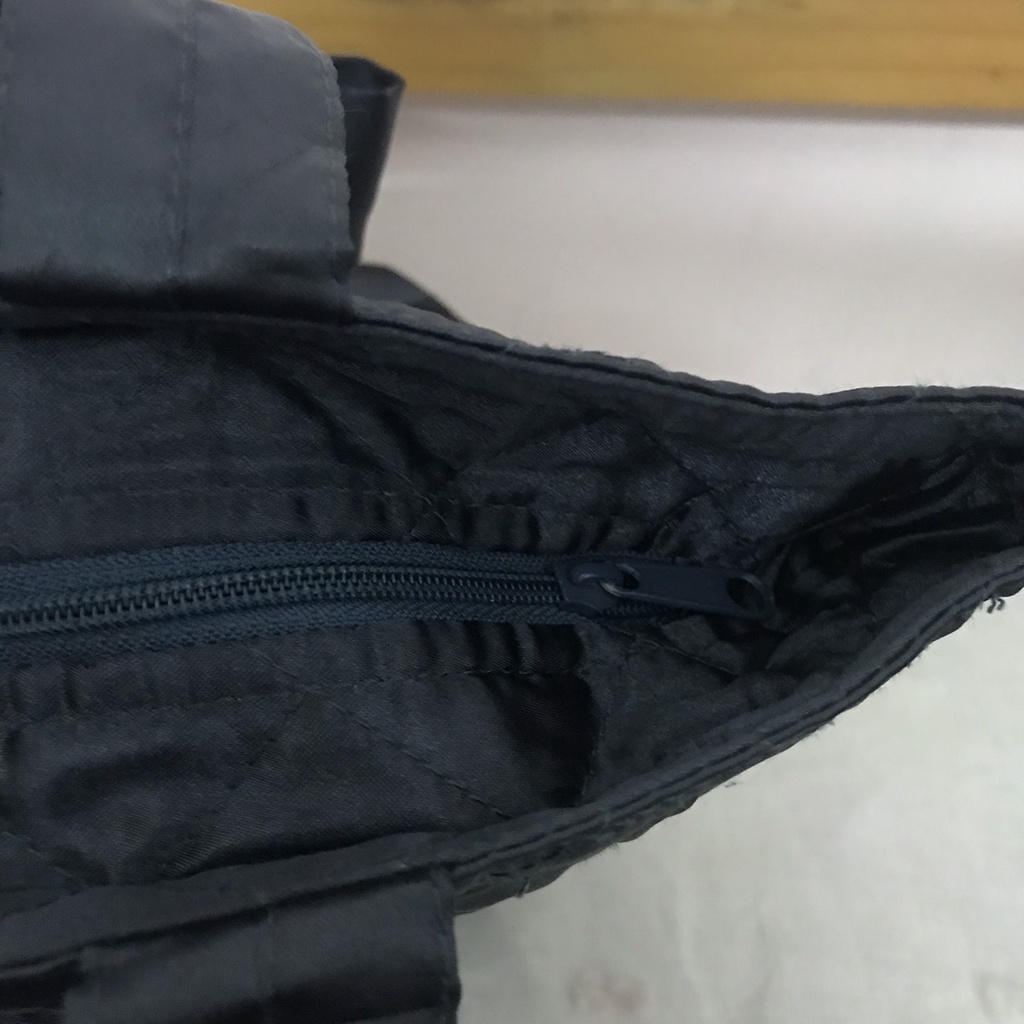 Túi cầm tay hiệu Thái Lan