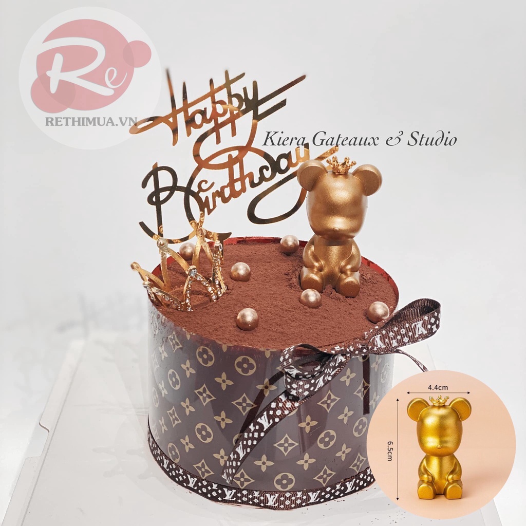 – Gấu bearbrick - Trang trí bánh sinh nhật bánh kem