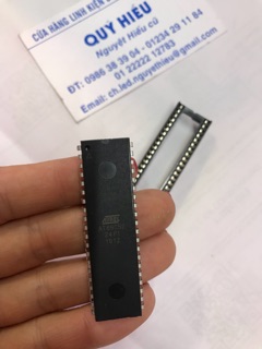 IC AT98C52 24PI kèm đế