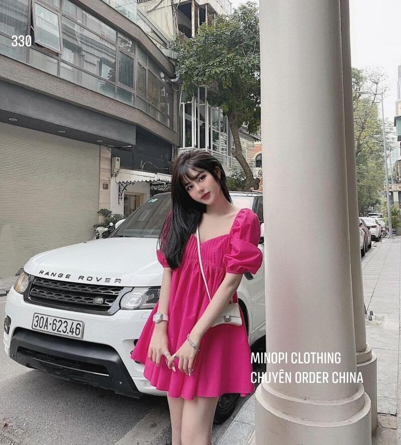 Váy cổ v nhún ngực bo tay dáng ngắn | BigBuy360 - bigbuy360.vn