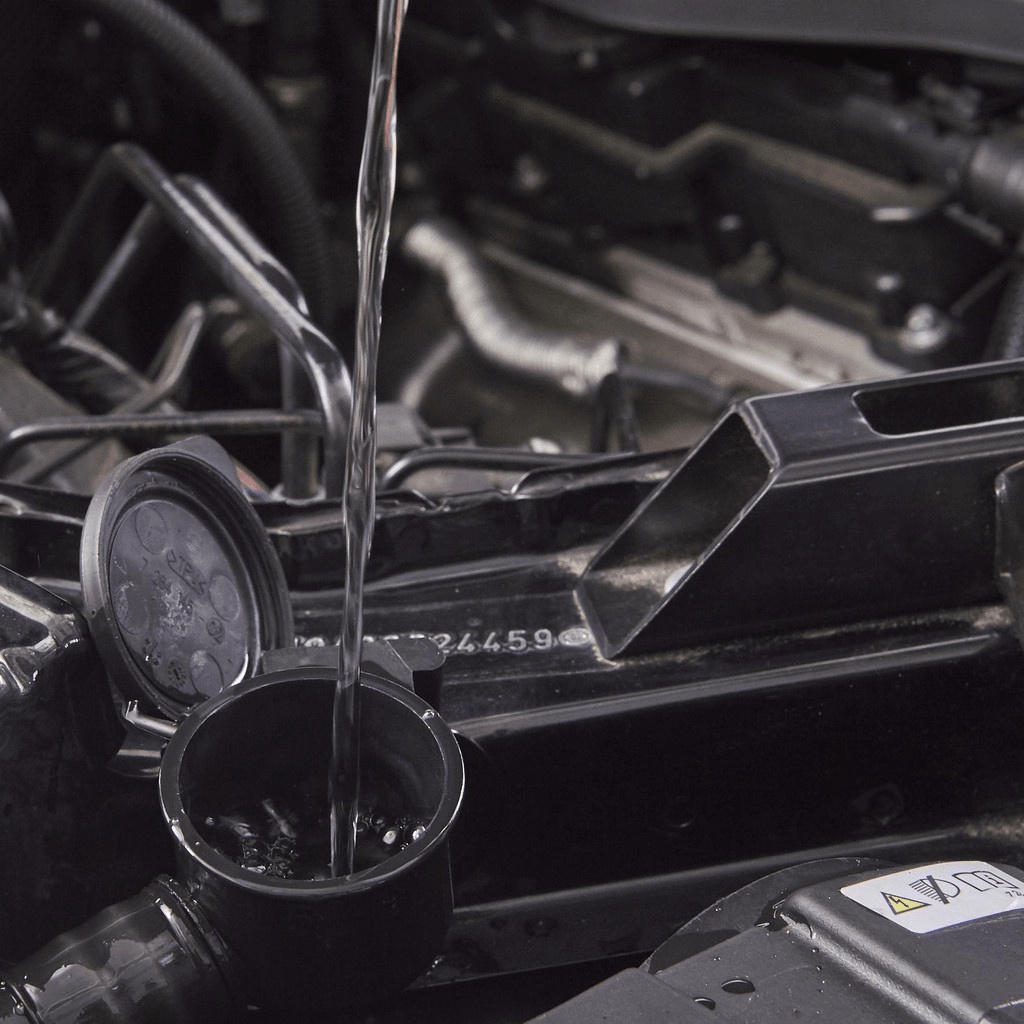 Nước rửa kính xe ô tô dạng châm Sonax Xtreme Clear View 250ml 271141