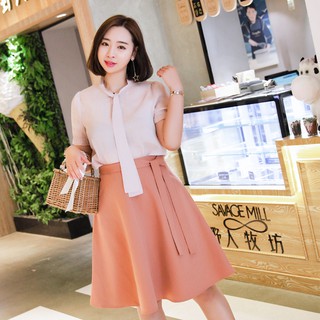  Chân váy xòe thắt đai cho người béo mập