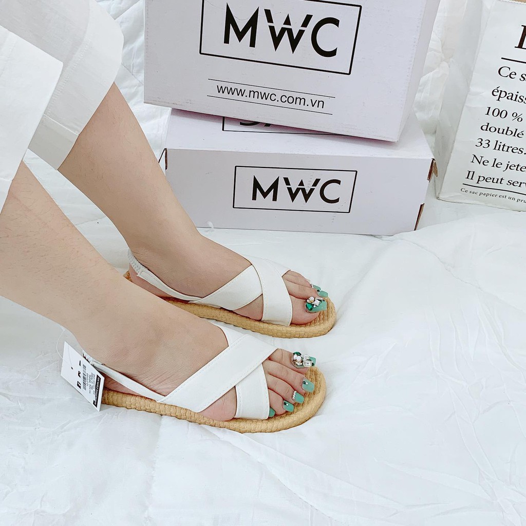 Giày Sandal Nữ MWC Đế Bệt Cao Su Quai Chéo Cá Tính NUSD- 2721