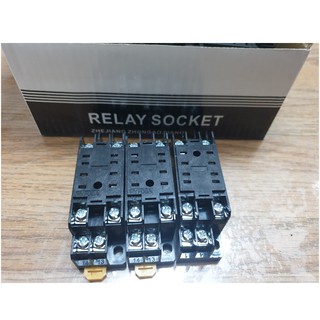 Đế rơ le 8 chân PYF08A