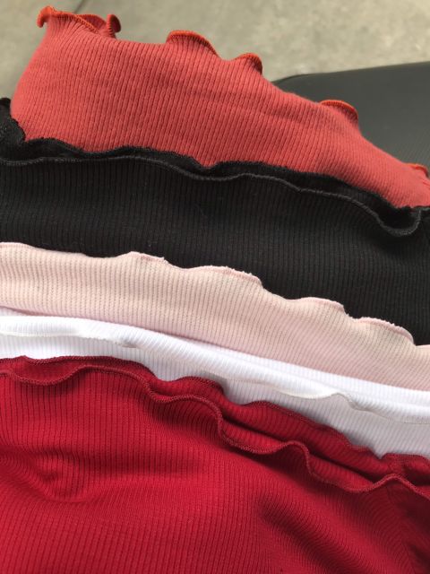 Áo trễ vai thun gân | BigBuy360 - bigbuy360.vn