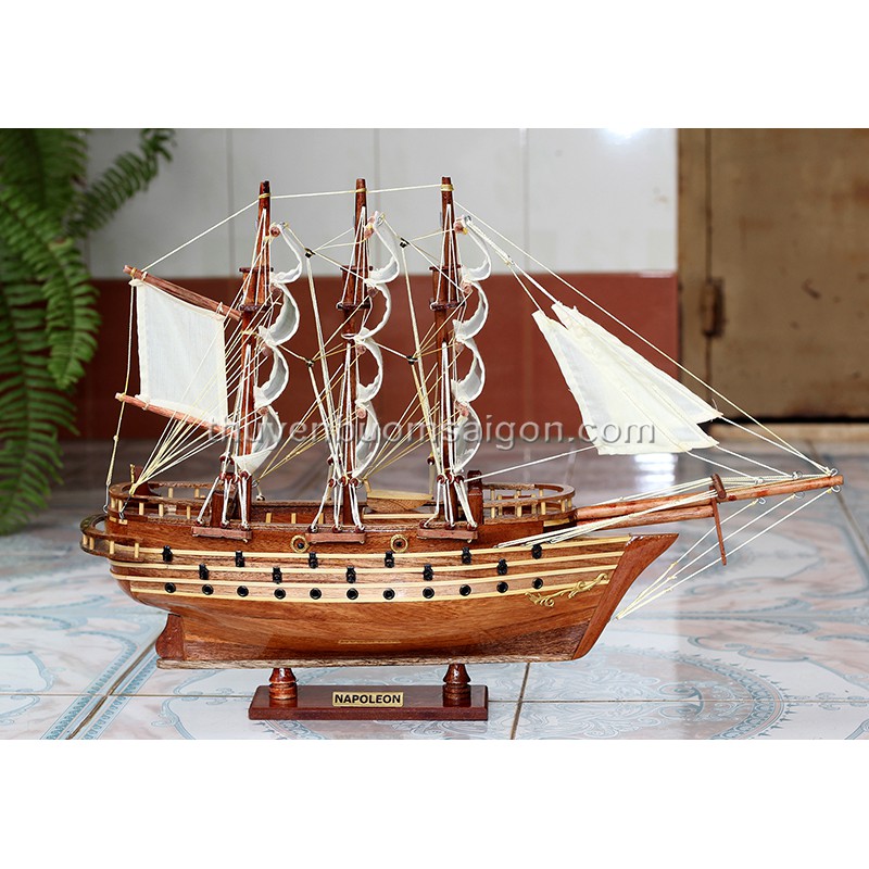 Mô hình thuyền buồm gỗ phong thủy thuyền gỗ trang trí nhà cửa Napoleon dài 55cm