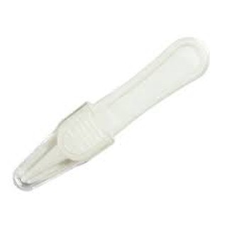 Dụng Cụ Gắp Gỉ Mũi Cho Trẻ Em