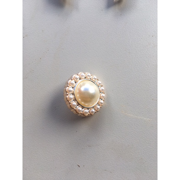 Nút ngọc đường kính 1.8CM đơm kết trang trí trên áo váy...