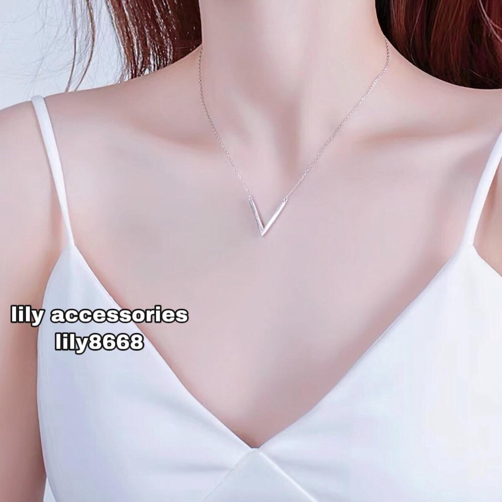 Chain Necklace dây chuyền vòng cổ titan chữ V không gỉ không đen siêu bền cho nam và nữ unisex BTS