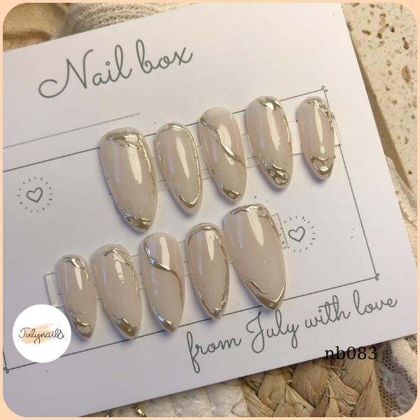 Móng úp Thiết Kế Thạch Nude Viền Tráng Gương Sang Chảnh julynails.vn nb083