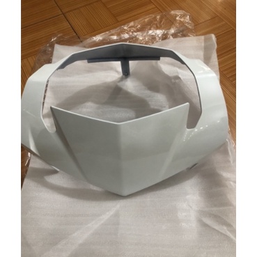 NẮP TAY LÁI TRƯỚC YAMAHA XE EXCITER 150 2014-2017