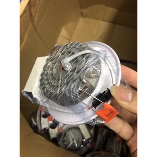 Đèn Led âm trần đổi 3 màu phi 90 viền vang, bạc đế đúc 🍀🍀CAM KẾT CHẤT LƯỢNG SẢN PHẨM VÀ DỊCH VỤ TỐT NHẤT:🍀🍀