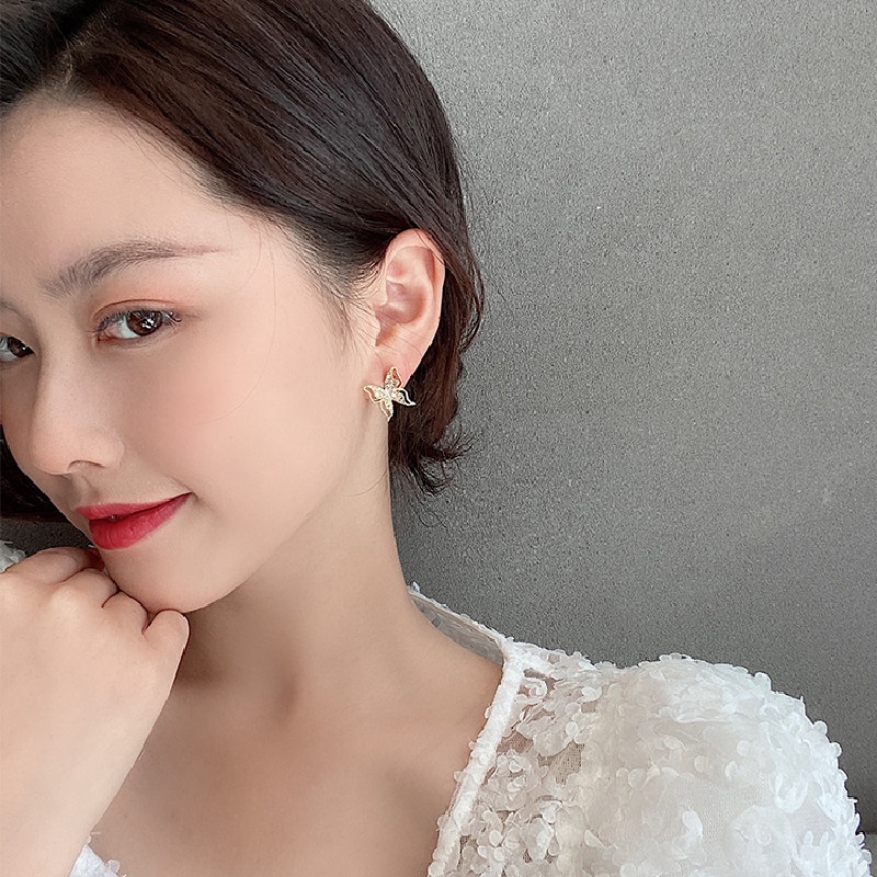 Bông tai hình bướm hợp kim mạ bạc lấp lánh sang chảnh thời trang YU41