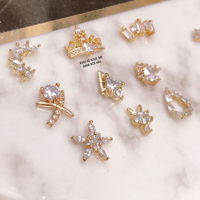 Set 3 viên charm Hàn Quốc cao cấp trang trí móng tay lấp lánh sang chảnh