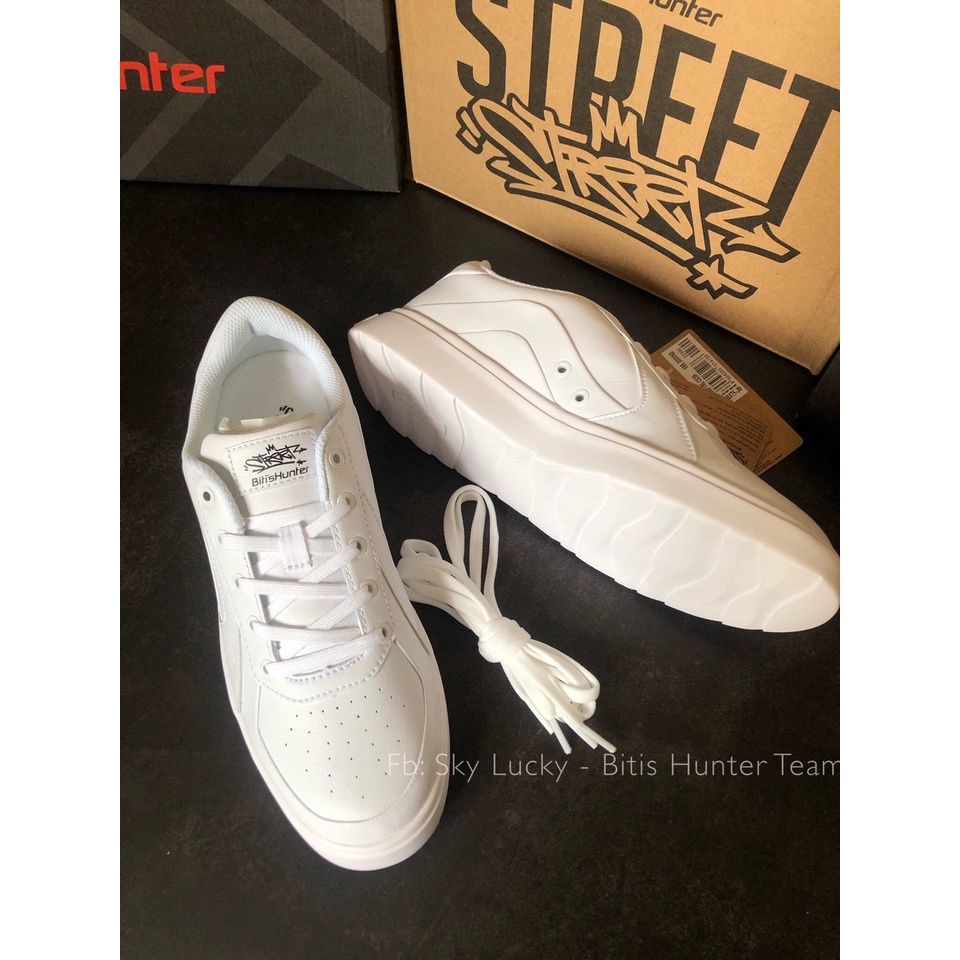 Giày Thể Thao Cao Cấp Nam - Nữ Low-Cut Frosty White (DSWH04300TRG/ DSMH04300TRG)
