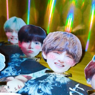 Kẹp tóc mỏ vịt  bts