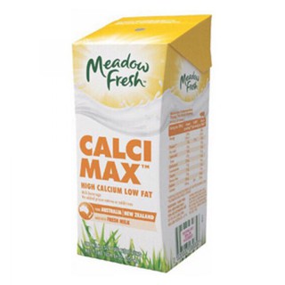 1 THÙNG SỮA TƯƠI MEADOW FRESH CALCI MAX 200ML date 1/2021
