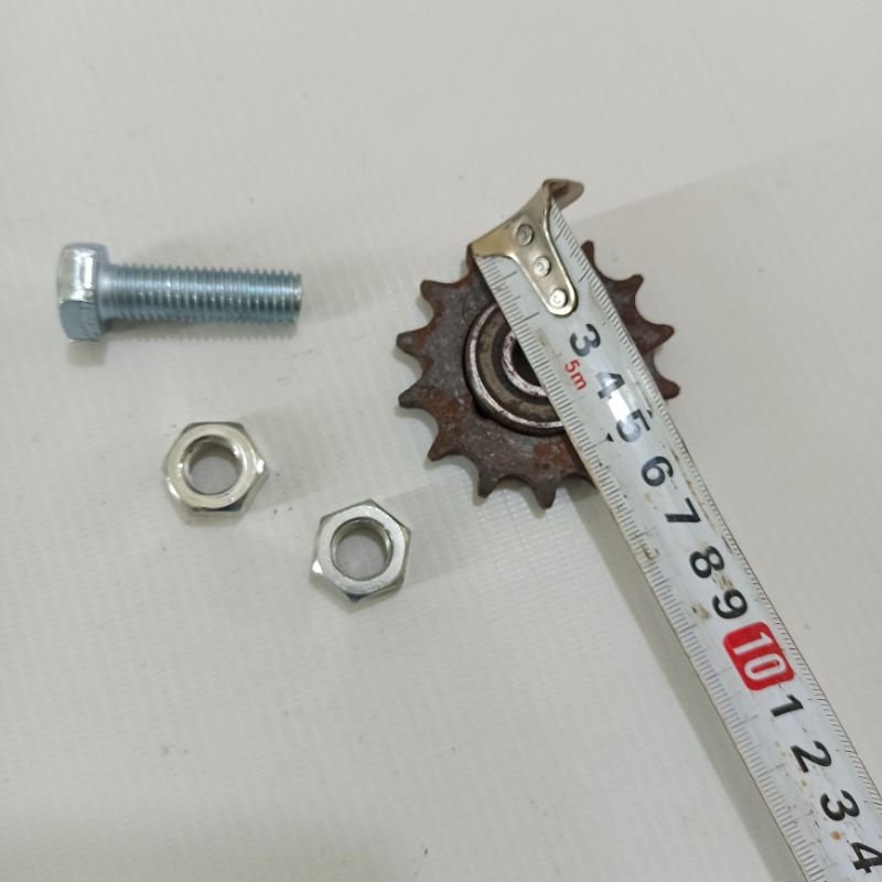 Nhông dẫn hướng cho máy quay vịt