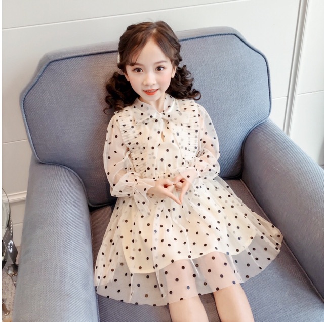 Váy voan chấm bi dành cho bé gái