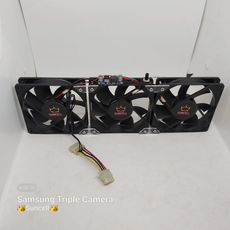 Quạt Mini Vga 12 cm X 3 Yên Tĩnh Tiện Dụng