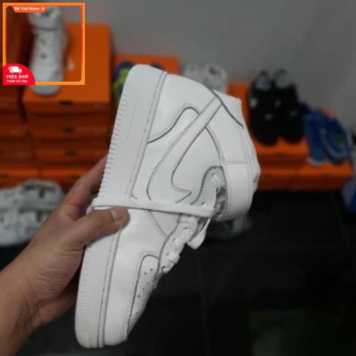 Ả𝐍𝐇 𝐓𝐇Ậ𝐓 Giầy Nike Air Force 1 cổ cao hàng chính hãng Secondhand Siêu Bền Tốt Nhất . $ : $ . ^ &