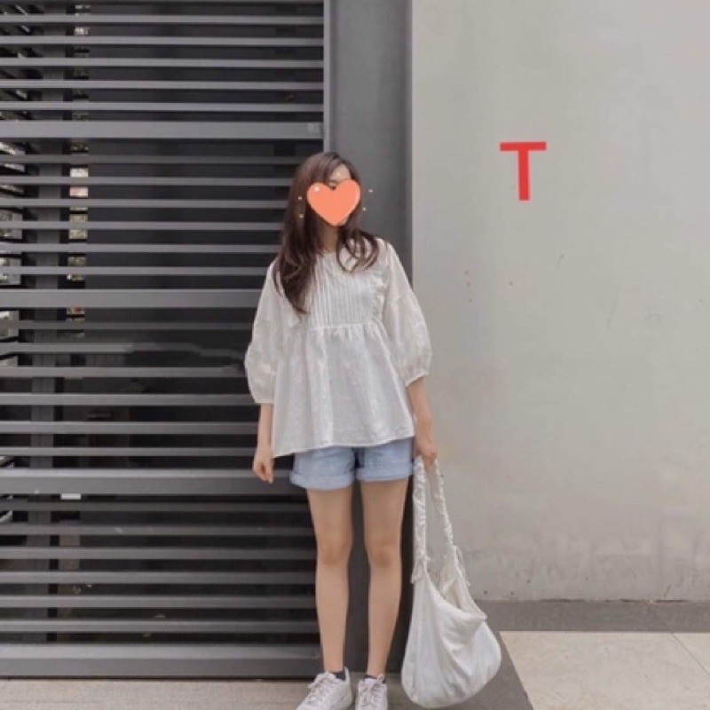 Áo sơ mi trắng babydoll tay lỡ chun bồng