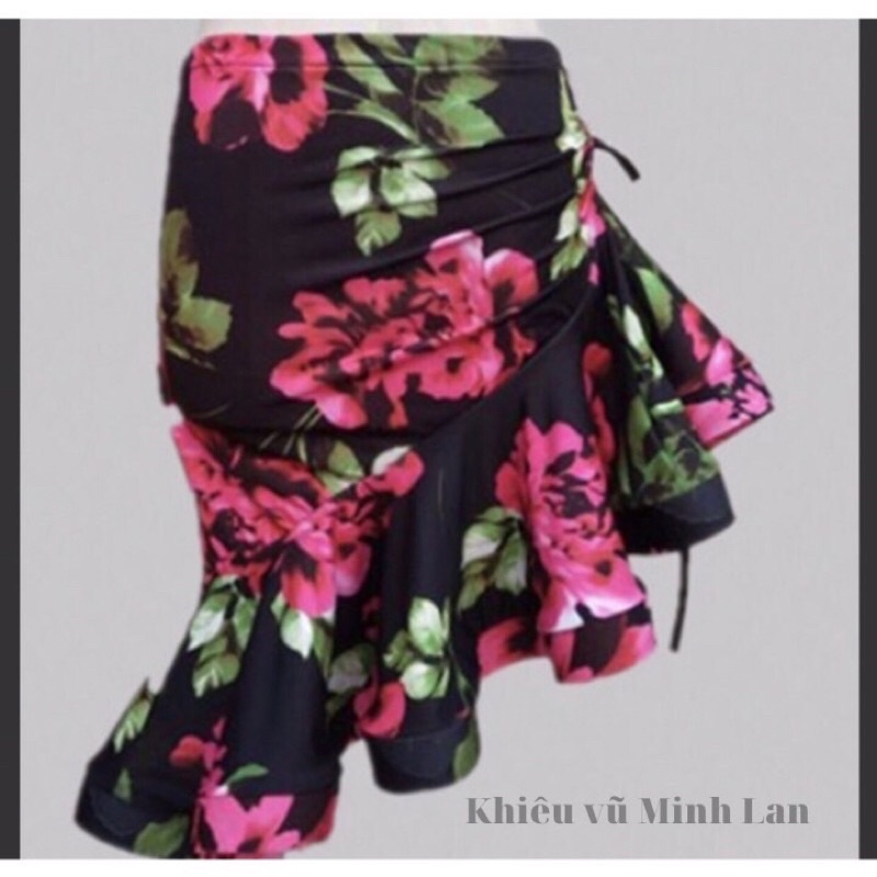 VÁY KHIÊU VŨ CÓ DÂY RÚT