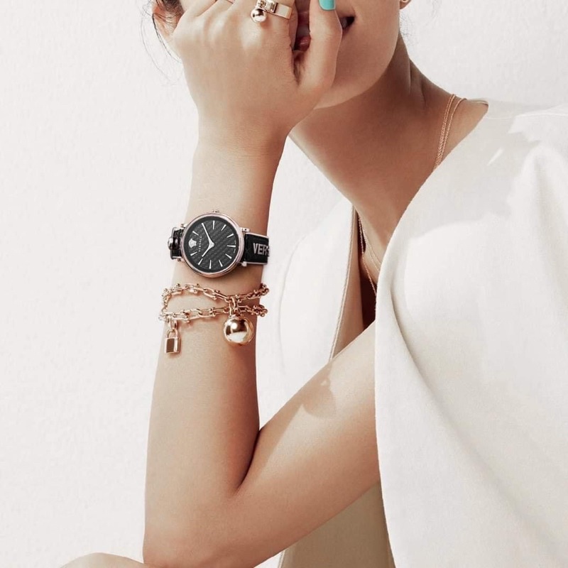 Đồng hồ nữ Versace V-Circle Logomania
