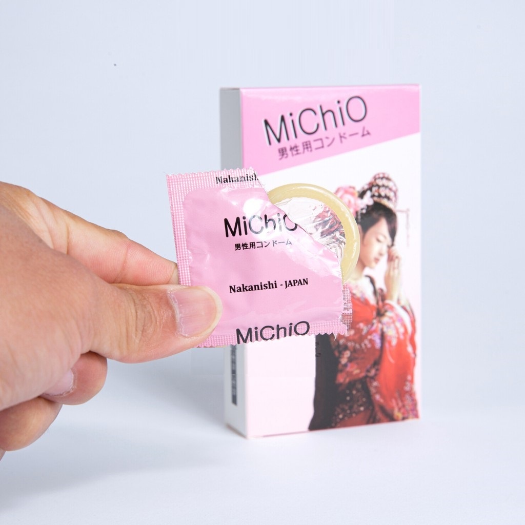 Hộp 12 chiếc Bao Cao Su Gân Nhật Bản MiChiO, BCS chính hãng co dãn Siêu mỏng, nhiều gel hương chuối- Trung Đông pharmacy