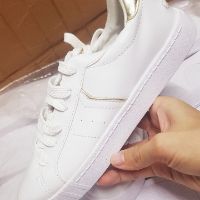 Giày STRADIVARIUS WHITE TRAINERS WITH HELL DETAIL
