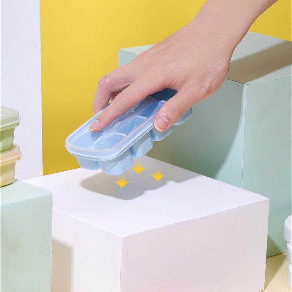 Khuôn Làm Đá Viên 8 Ngăn Tiện Lợi