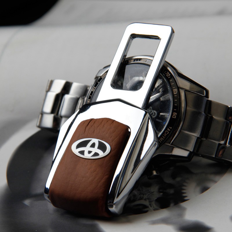 Khóa đai an toàn ô tô Toyota Altis Bộ giảm thanh Camry C-HR RAV4 Yaris Auris Cầu chì Dây nối dài Đầu cắm Khóa thắt lưng da thật