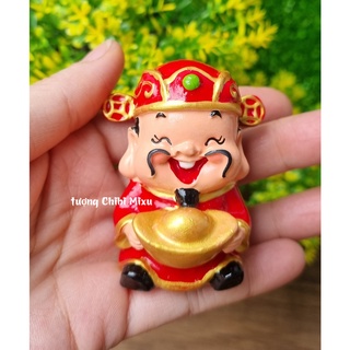 Tượng chibi Thần Tài ôm thỏi vàng may mắn 6cm