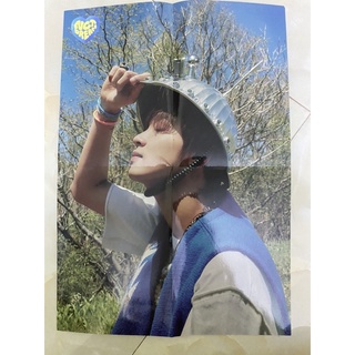 poster gập hình ảnh thành viên Haechan - NCT Dream Hello Future