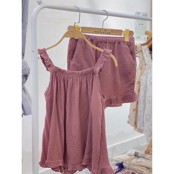 Bộ pijama hai dây chất muslin xô cao cấp form to rộng hàng thiết kế