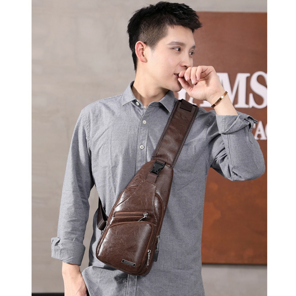 Túi đeo trước ngực nam phong cách Hàn Quốc | BigBuy360 - bigbuy360.vn