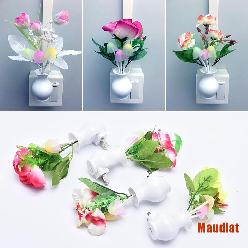 Đèn LED Ngủ Cảm Biến Hình Hoa Tulip/Cây Nấm Độc Đáo