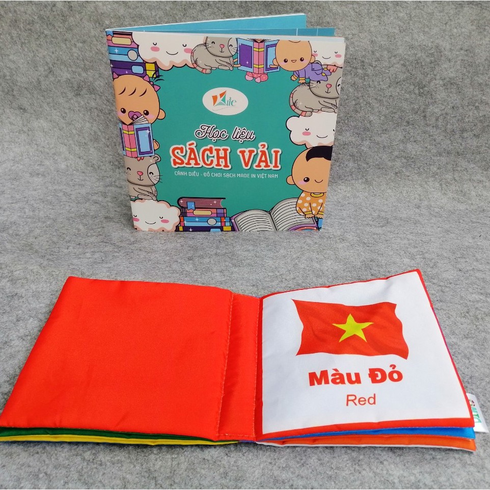 SET PHÁT TRIỂN NGÔN NGỮ- 4 sách vải Song Ngữ hàng Việt Nam chất lượng cao kèm hướng dẫn trò chơi cùng bé