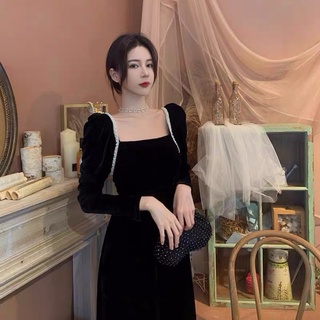 Váy nhung sang chảnh đi tiệc