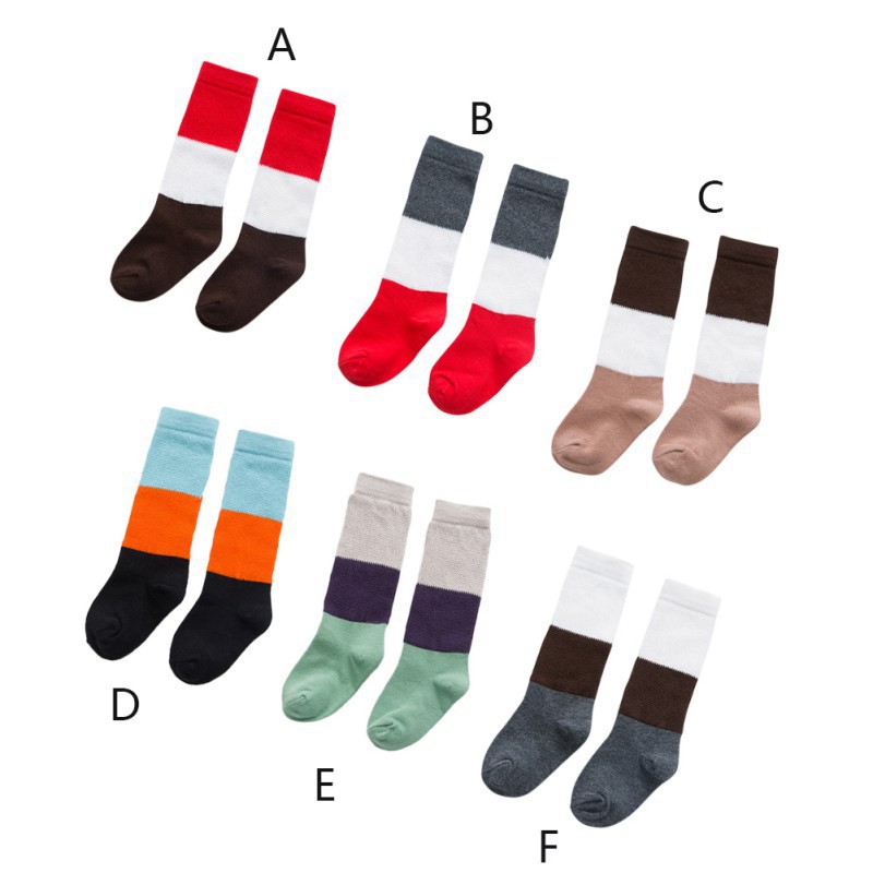 Đôi tất thể thao chất liệu cotton màu sắc đáng yêu cho bé