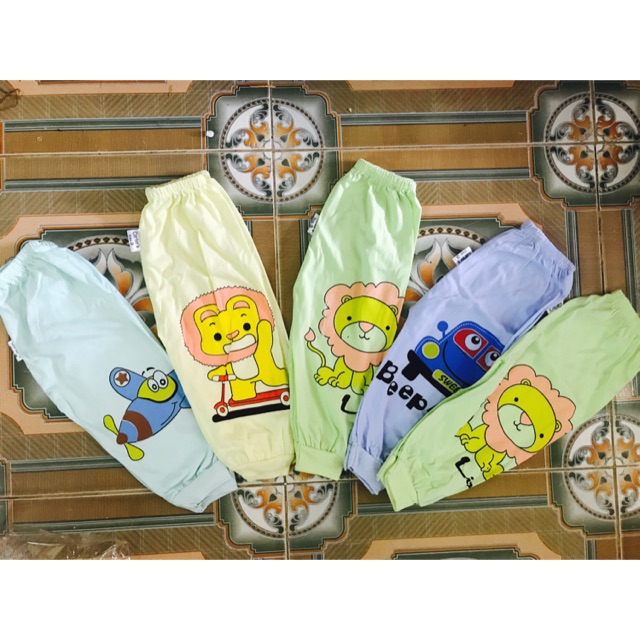 Com bo 10q và set 5 bộ coton cho bé