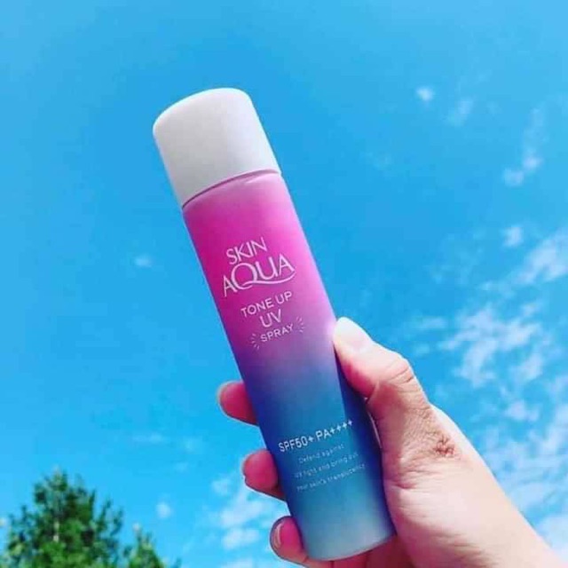 Xịt chống nắng Skin Aqua Tone Spray 70g nội địa Nhật